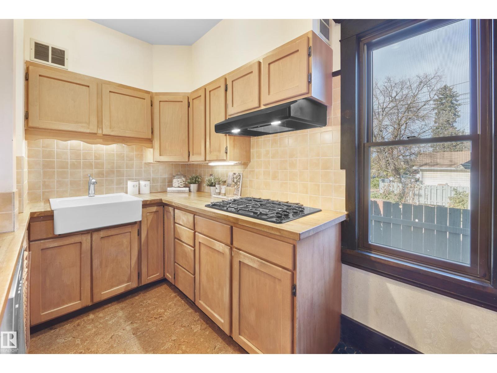 12614 106 Av Nw, Edmonton, Alberta  T5N 0Z7 - Photo 12 - E4462564