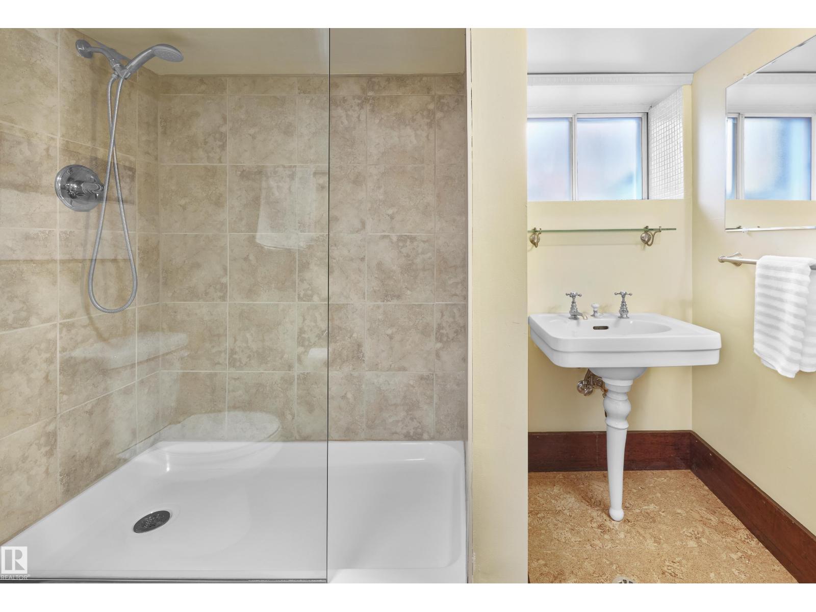 12614 106 Av Nw, Edmonton, Alberta  T5N 0Z7 - Photo 27 - E4462564
