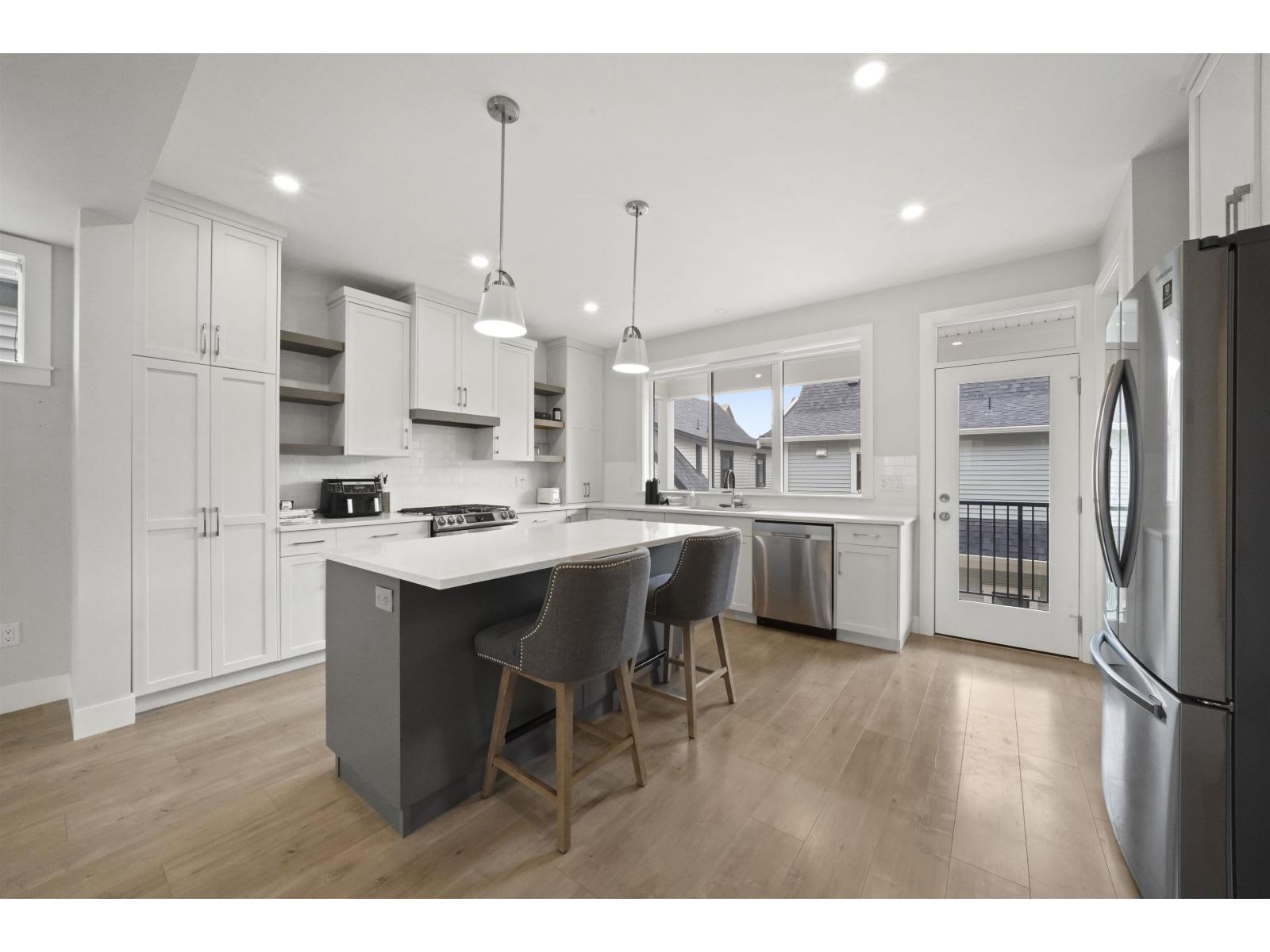 7837 Cedarbrook Road, Lower Landing, Chilliwack, British Columbia  V2R 6G7 - Photo 3 - R3059493