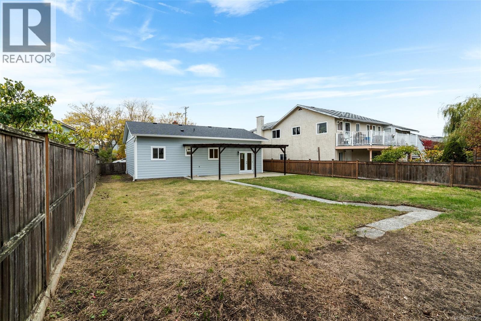 9617 Fourth St, Sidney, British Columbia  V8L 2Y5 - Photo 26 - 1017796