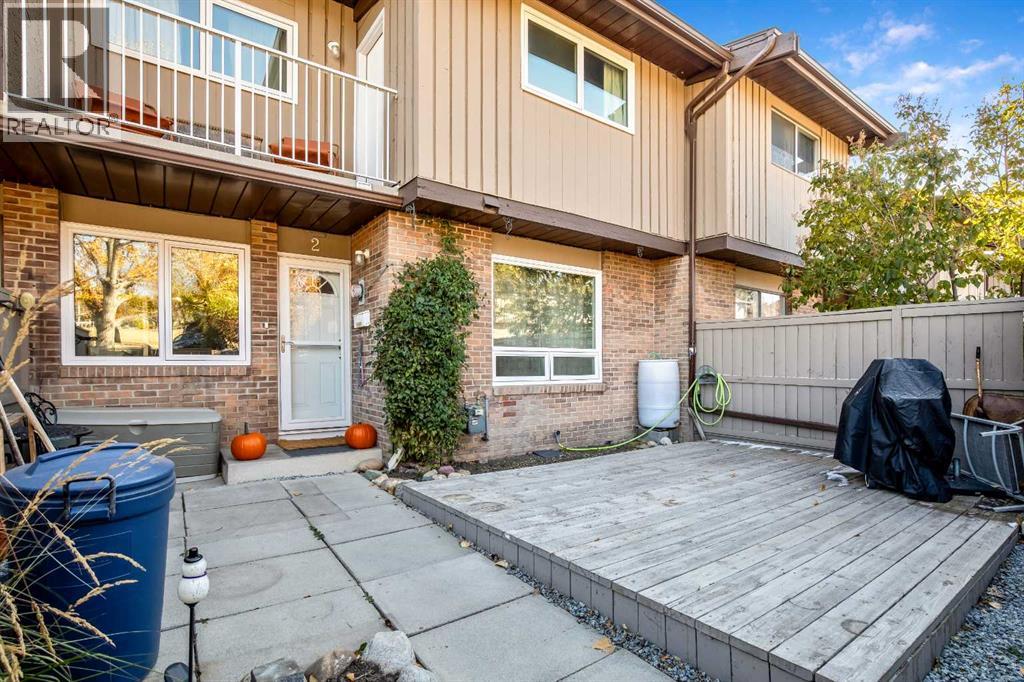 2, 1055 72 Avenue Nw, Calgary, Alberta  T2K 5S4 - Photo 3 - A2264496