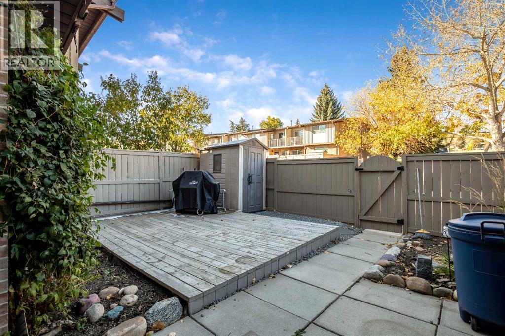 2, 1055 72 Avenue Nw, Calgary, Alberta  T2K 5S4 - Photo 4 - A2264496