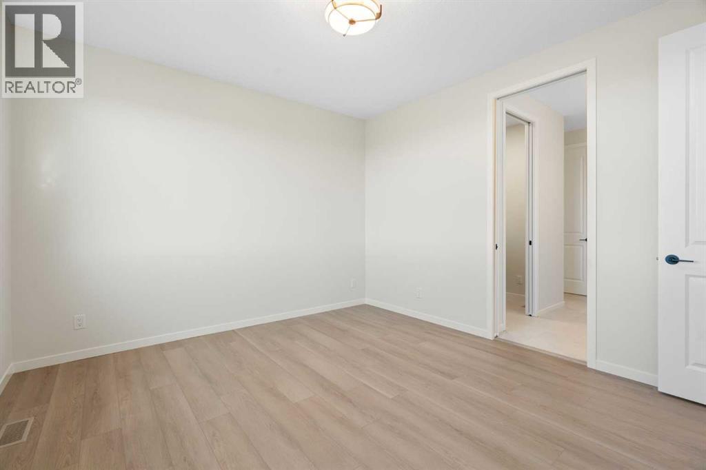 147 Marmot Grove Nw, Calgary, Alberta  T3R 2G4 - Photo 21 - A2264896
