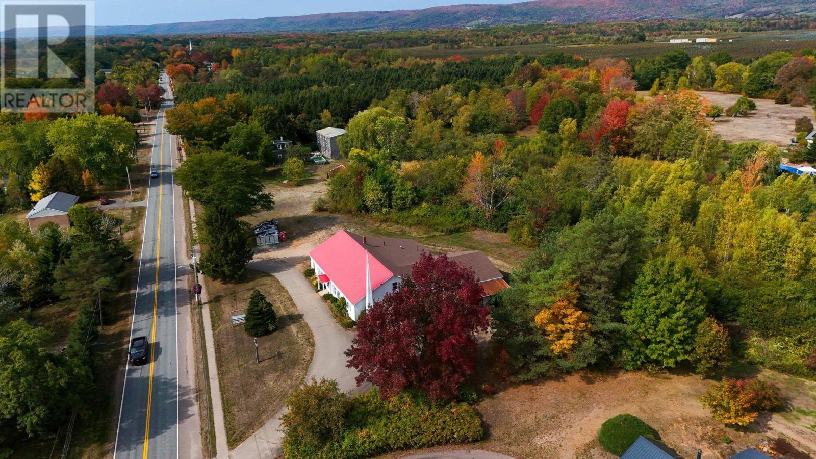 10443 Highway 1, Paradise, Nova Scotia  B0S 1R0 - Photo 12 - 202526128