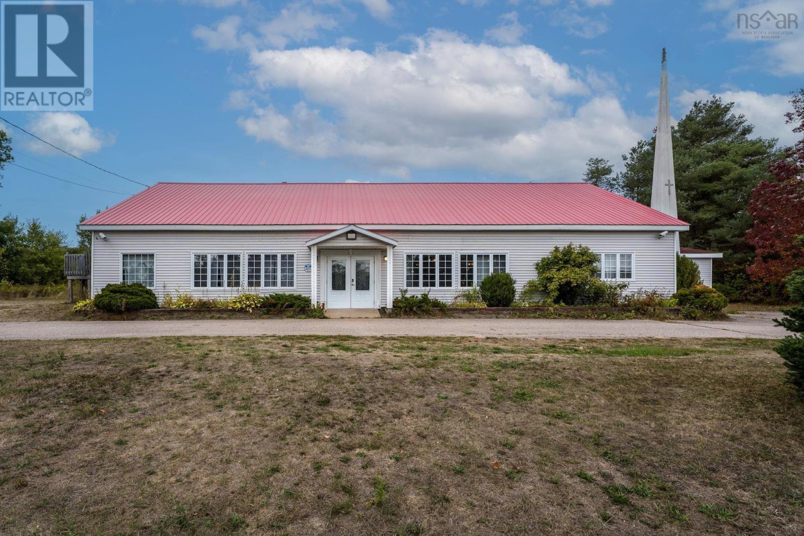10443 Highway 1, Paradise, Nova Scotia  B0S 1R0 - Photo 5 - 202526128