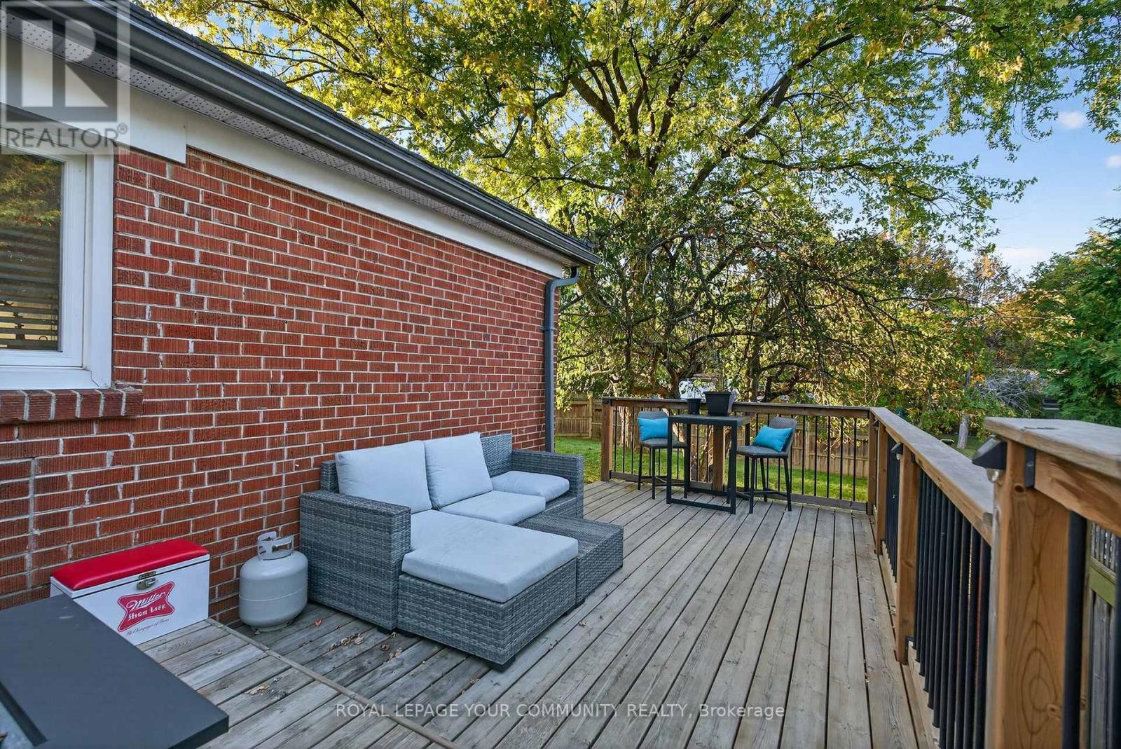 67 Monkswood Crescent, Newmarket, Ontario  L3Y 2J9 - Photo 48 - N12446292