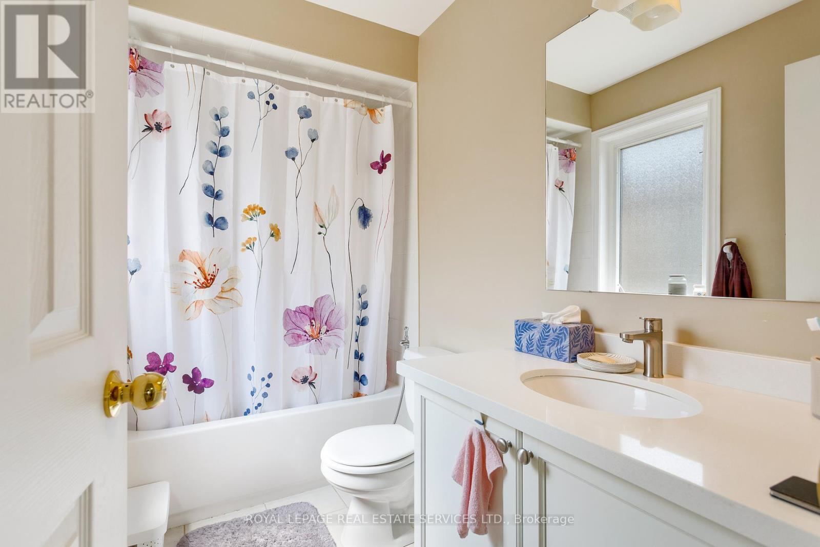 3137 Countess Crescent, Mississauga, Ontario  L5M 0E1 - Photo 37 - W12468492