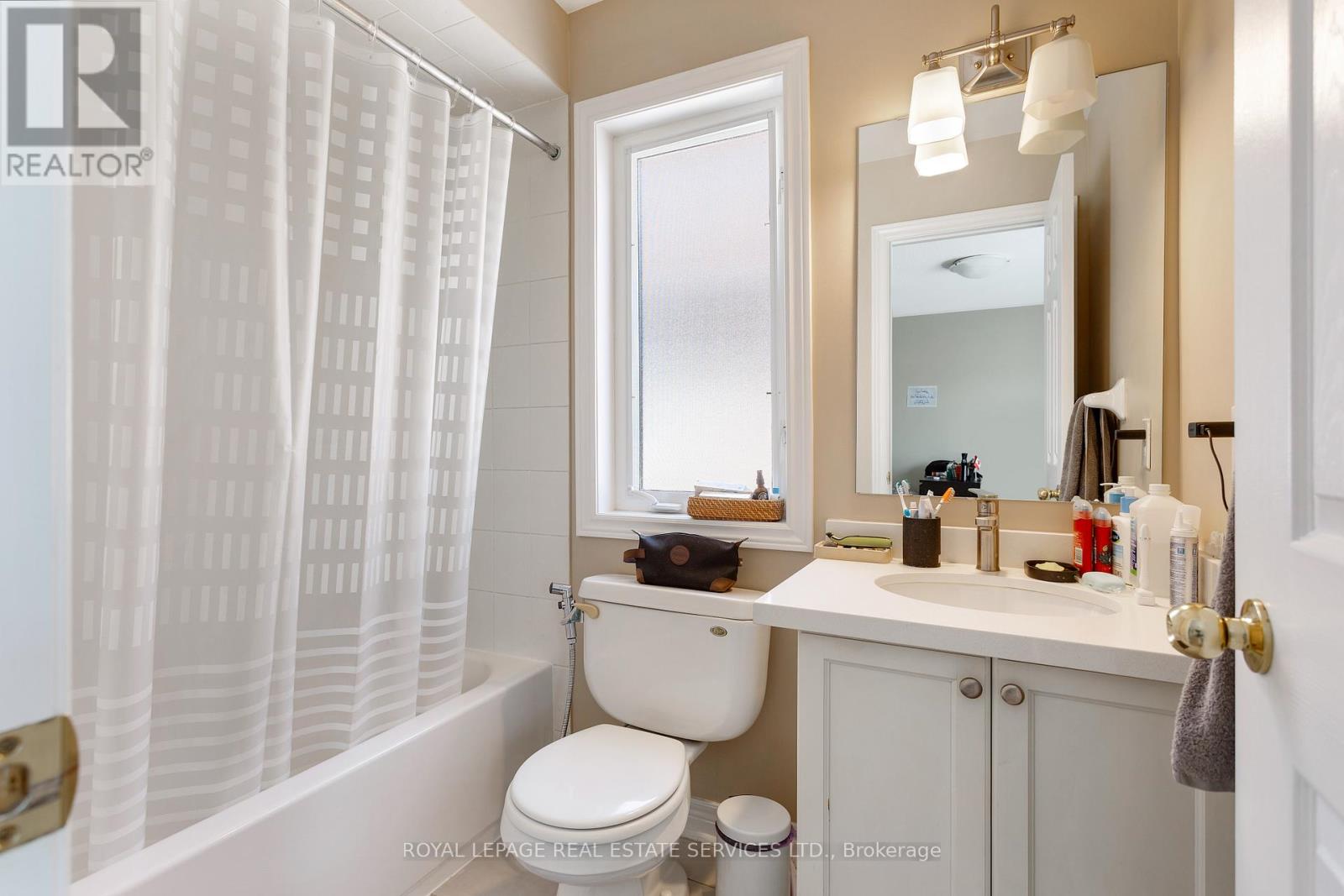 3137 Countess Crescent, Mississauga, Ontario  L5M 0E1 - Photo 34 - W12468492