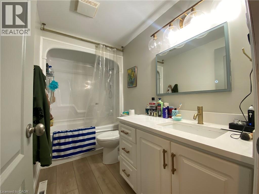 24 Queenslea Drive, Hamilton, Ontario  L8W 1G1 - Photo 6 - 40764307