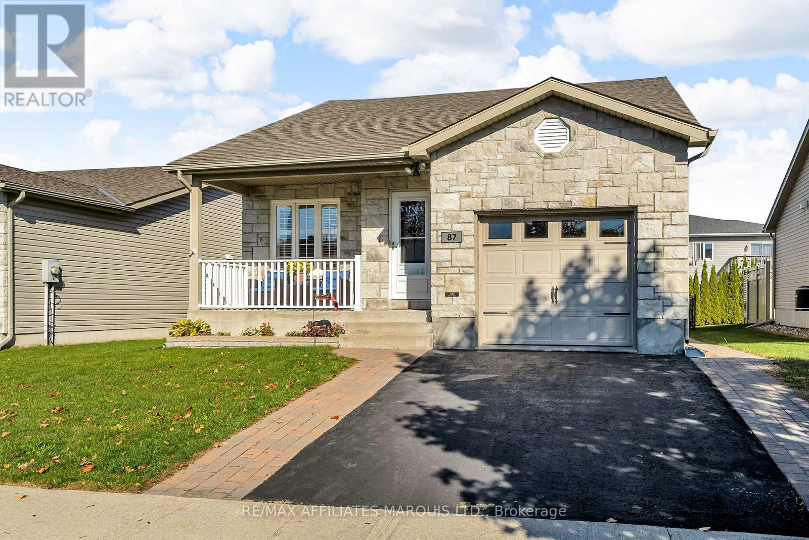 87 SUNSET BOULEVARD, Cornwall, Ontario