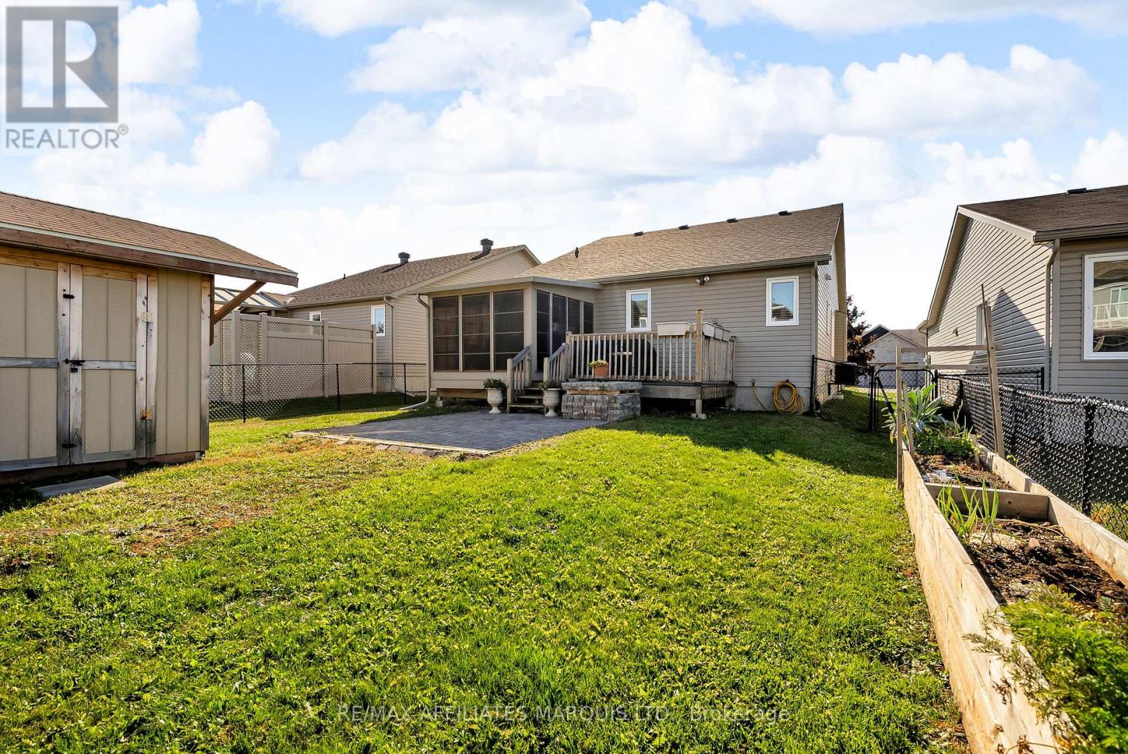 87 Sunset Boulevard, Cornwall, Ontario  K6H 7M3 - Photo 40 - X12469212