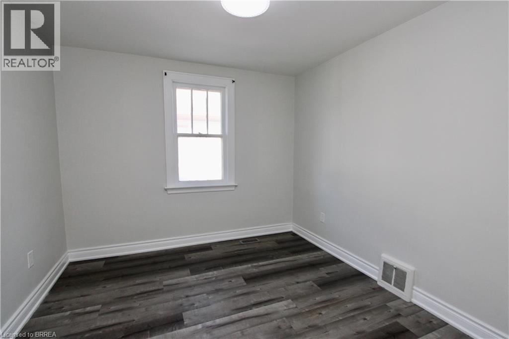 17 Borden Street, Brantford, Ontario  N3R 2G8 - Photo 16 - 40780238