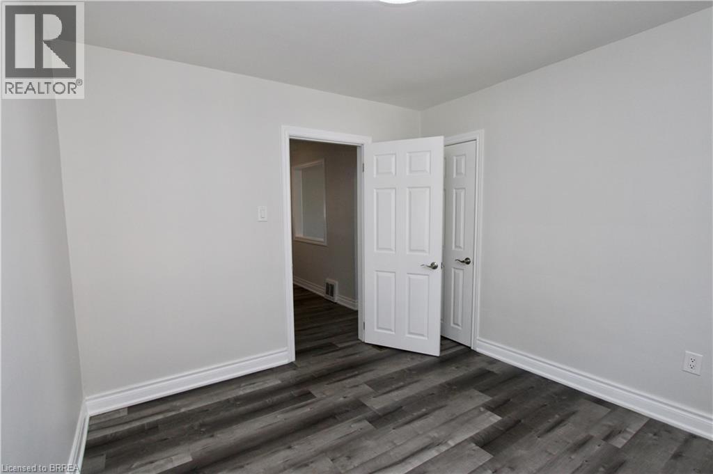 17 Borden Street, Brantford, Ontario  N3R 2G8 - Photo 17 - 40780238