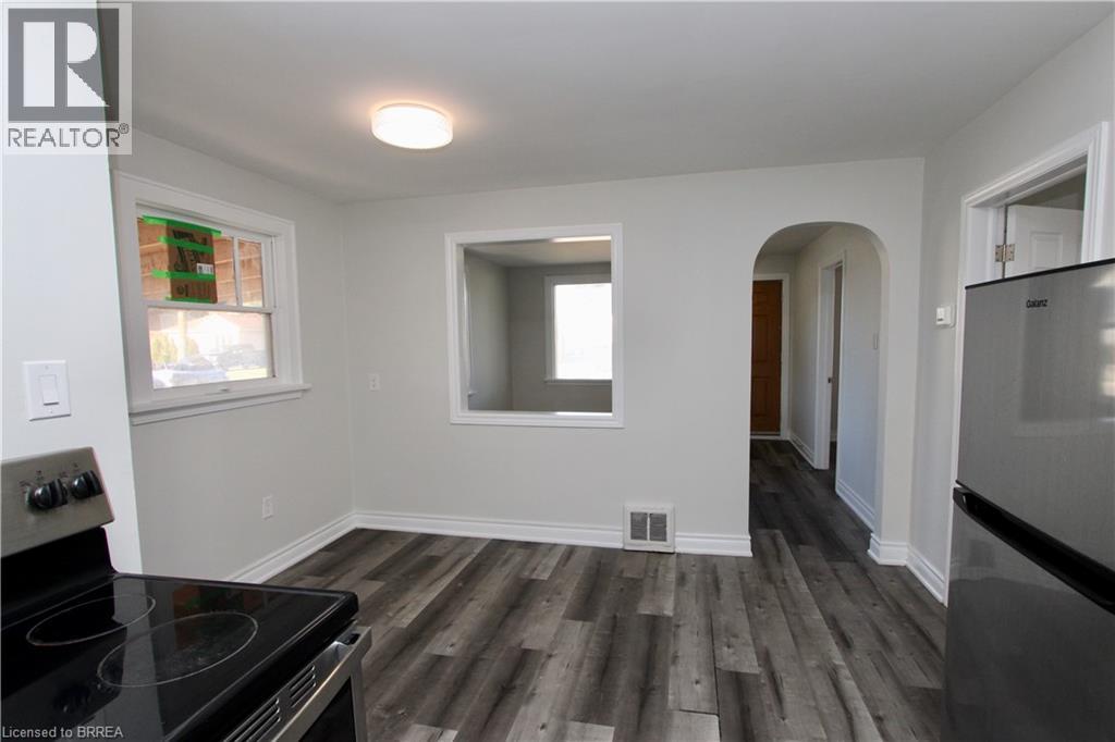 17 Borden Street, Brantford, Ontario  N3R 5J7 - Photo 19 - 40780230