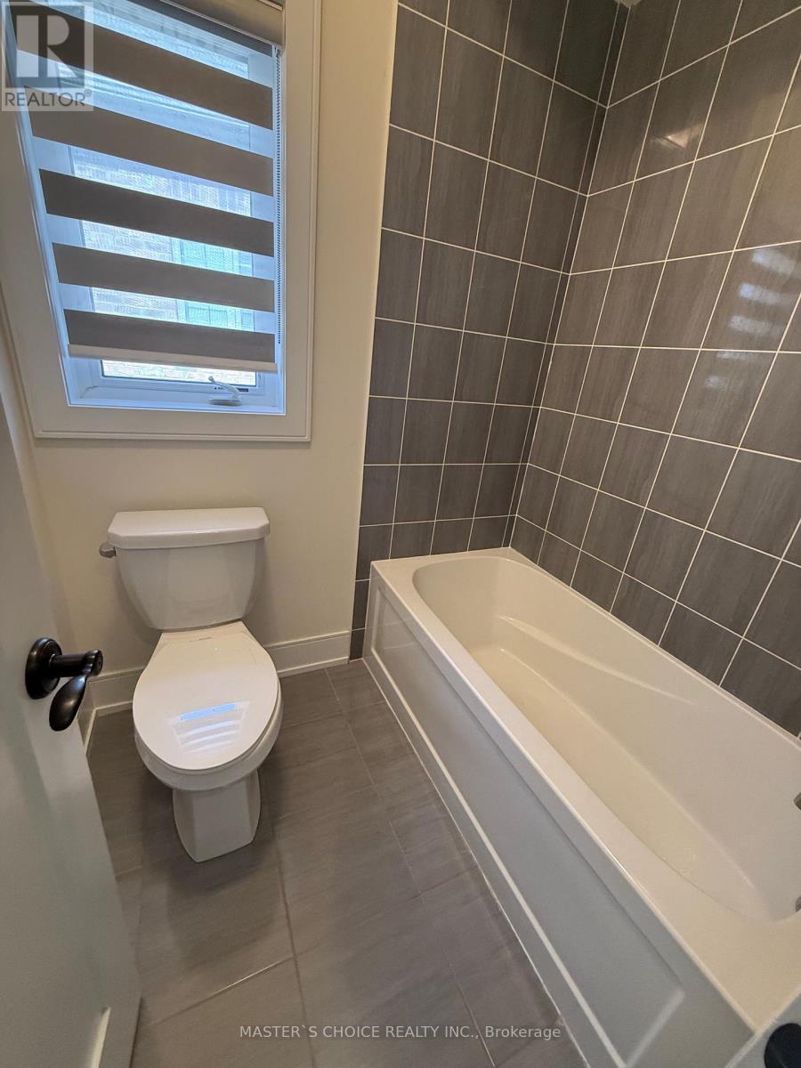 48 Abigail Grace Crescent, Brampton, Ontario  L6X 5R2 - Photo 17 - W12469079