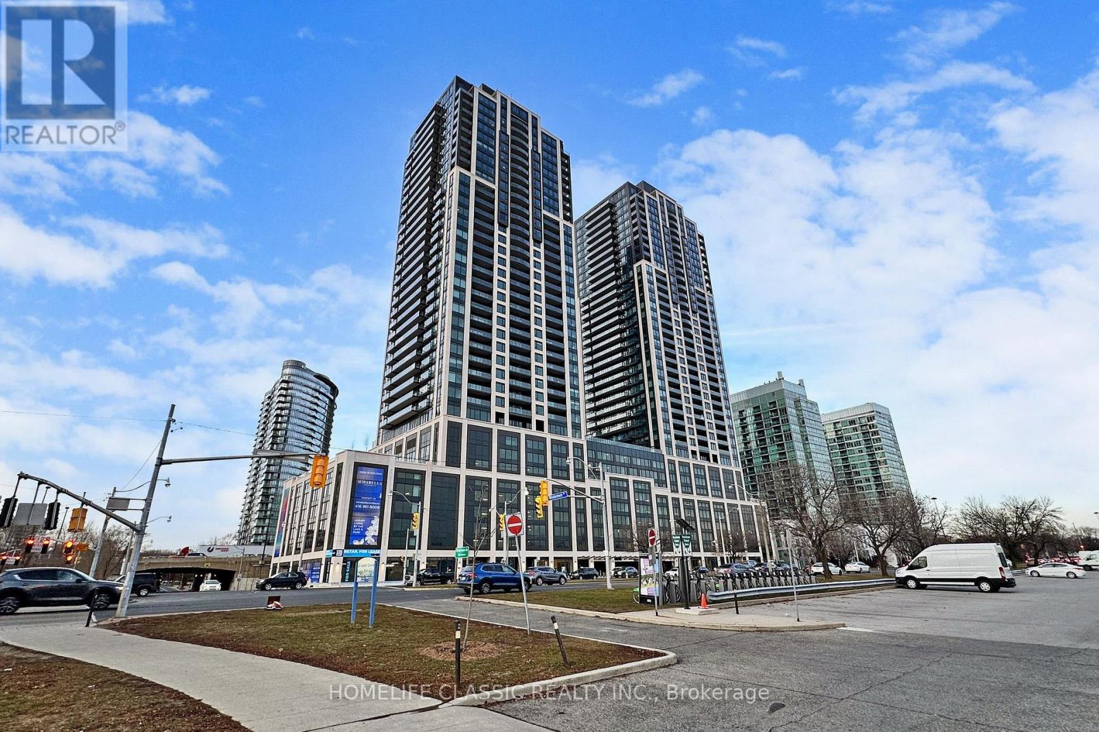 2902 - 1928 Lake Shore Boulevard W, Toronto, Ontario  M6S 1A1 - Photo 2 - W12469080