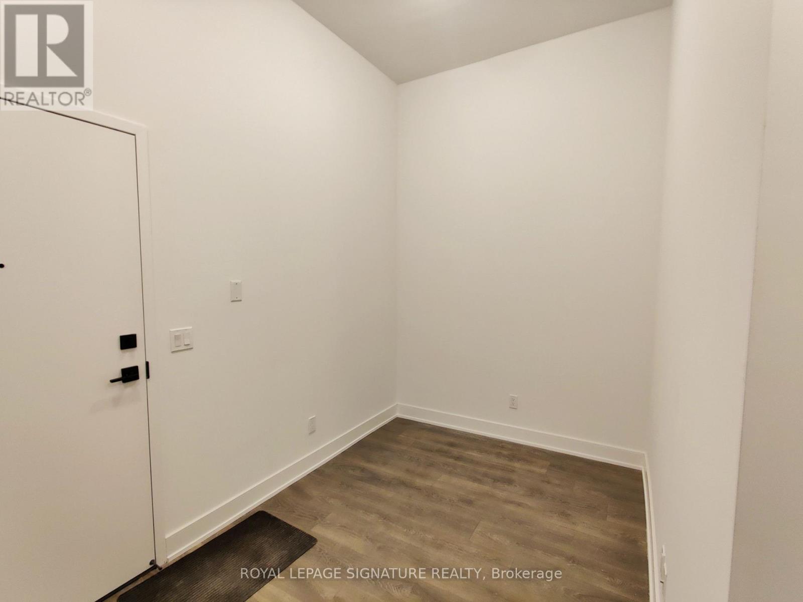449 - 2485 Taunton Road, Oakville, Ontario  L6H 0G3 - Photo 4 - W12469114