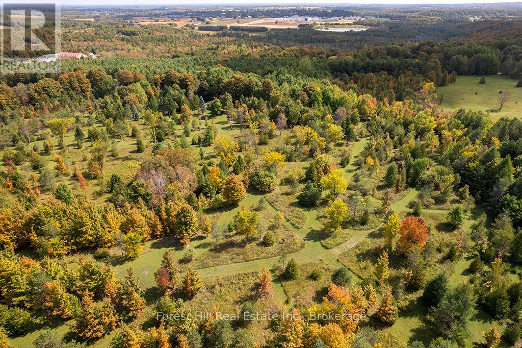 520251 Thistlewood Road, West Grey, Ontario  N0C 1H0 - Photo 10 - X12421346