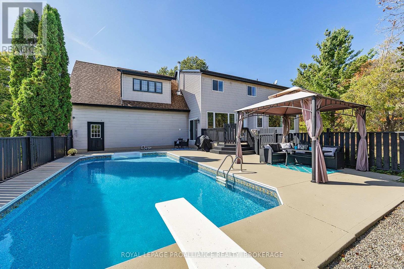 3746 Stage Coach Road, Frontenac, Ontario  K0H 1V0 - Photo 44 - X12469210