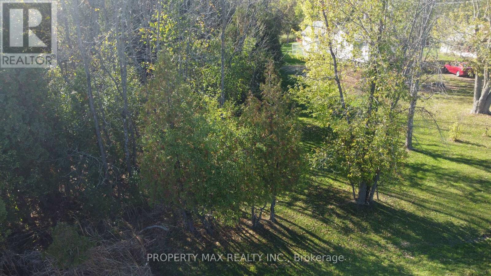 Na Aultsville Road, South Stormont, Ontario  K0C 1M0 - Photo 3 - X12469078