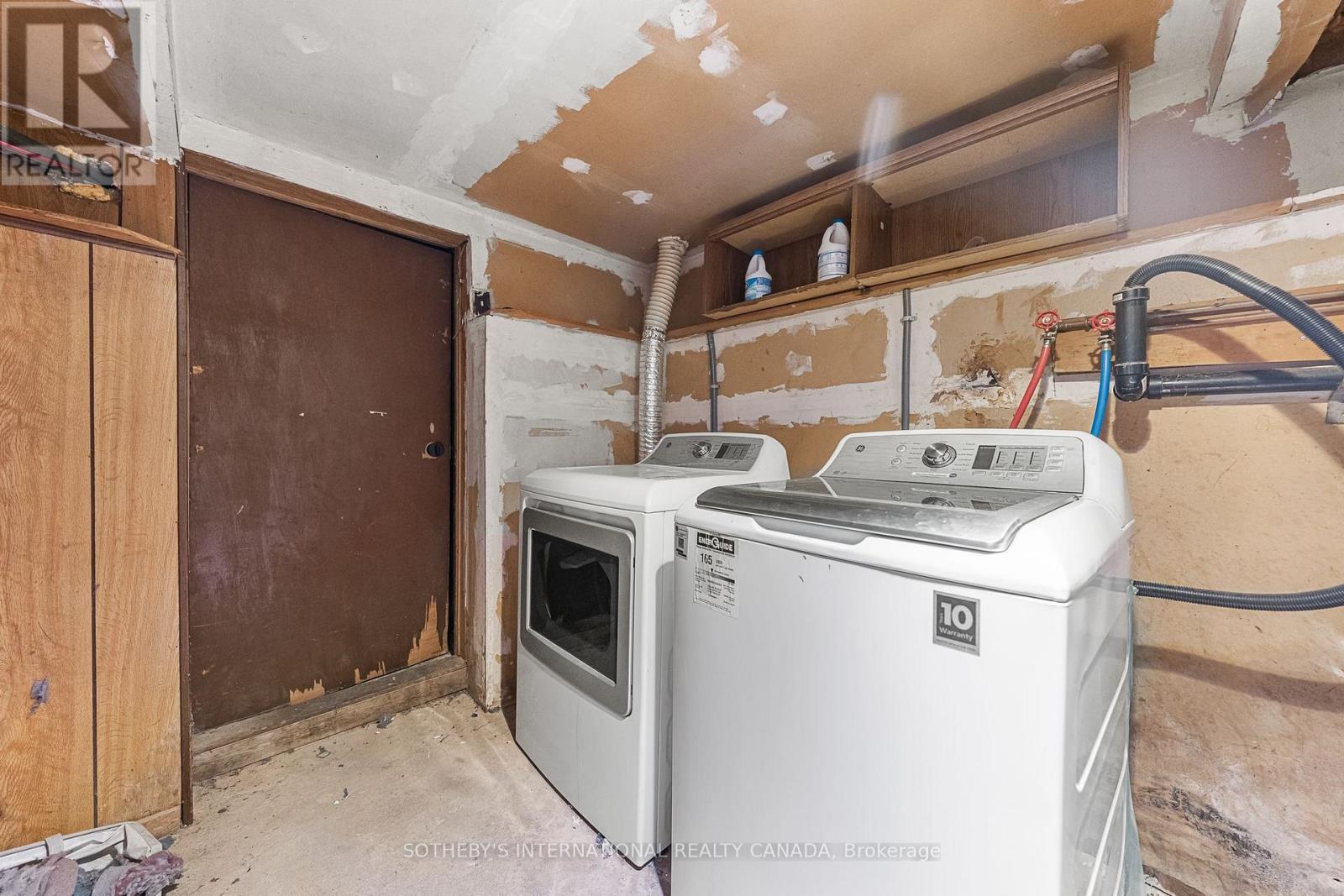 15 Grantham Avenue, Cambridge, Ontario  N1R 4V3 - Photo 29 - X12469082