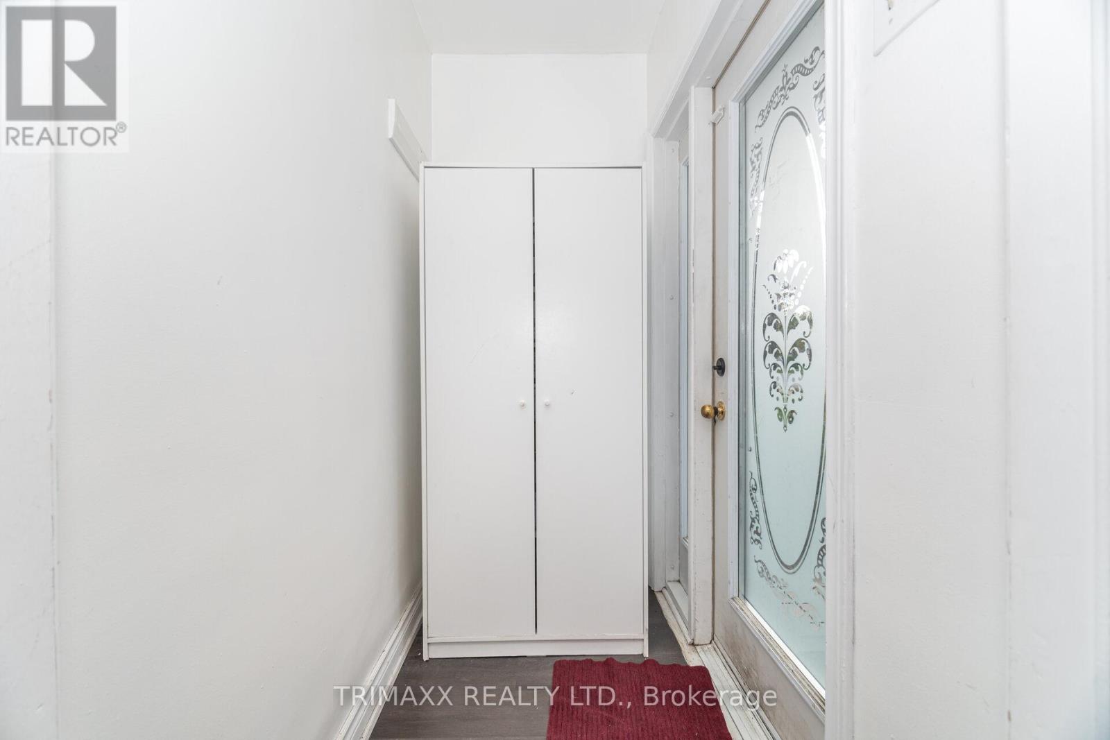 5302 Biamonte Parkway, Niagara Falls, Ontario  L2E 5E8 - Photo 5 - X12469102
