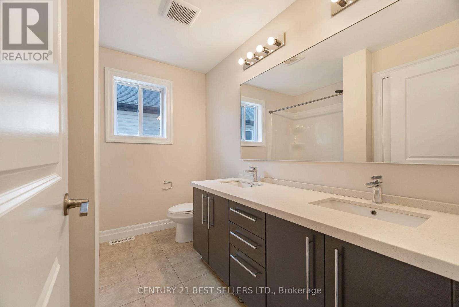 33 - 2619 Sheffield Boulevard, London South, Ontario  N6M 0G4 - Photo 16 - X12469109