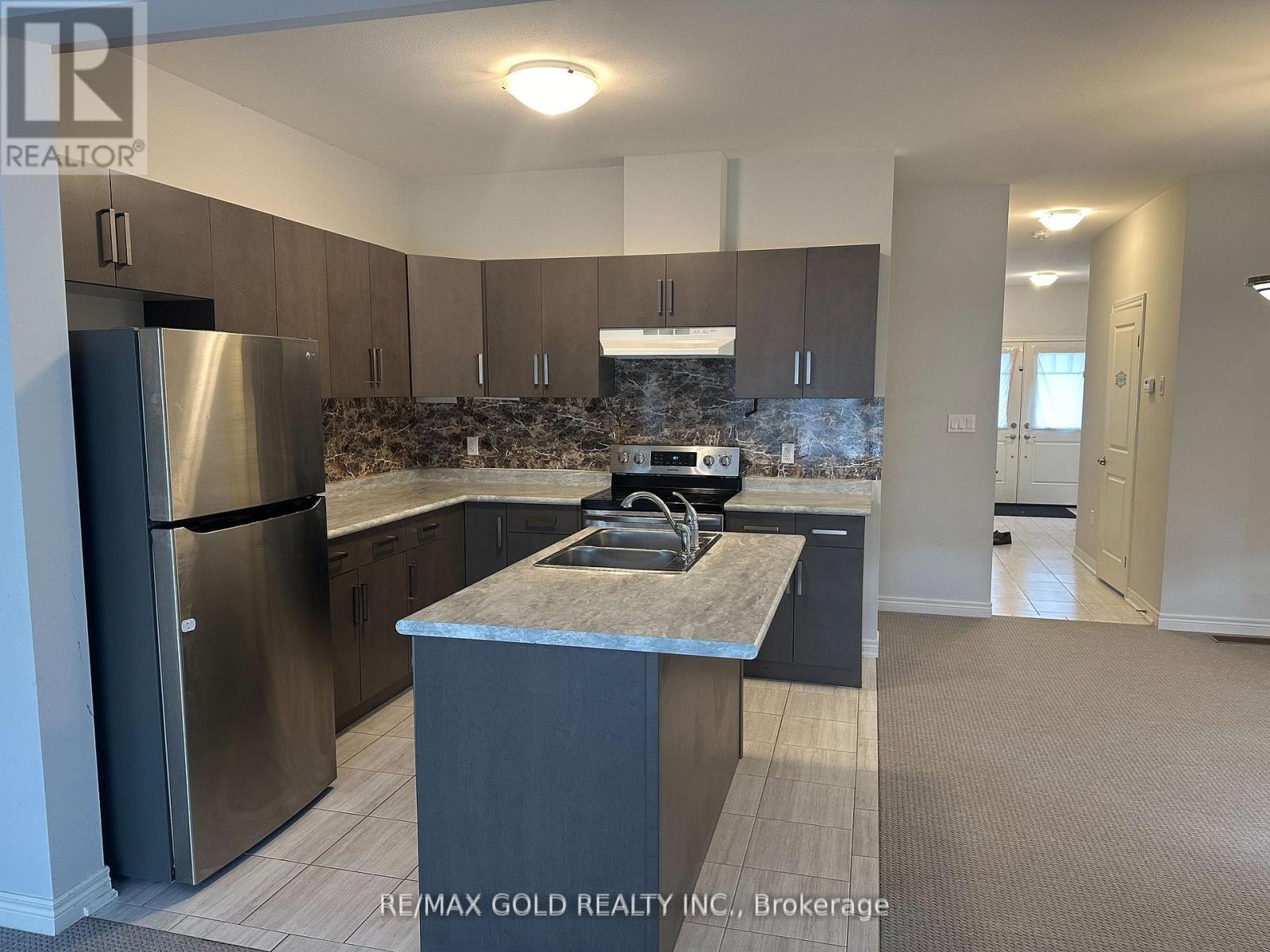 9525 Tallgrass Avenue, Niagara Falls, Ontario  L2G 0Y2 - Photo 11 - X12469119