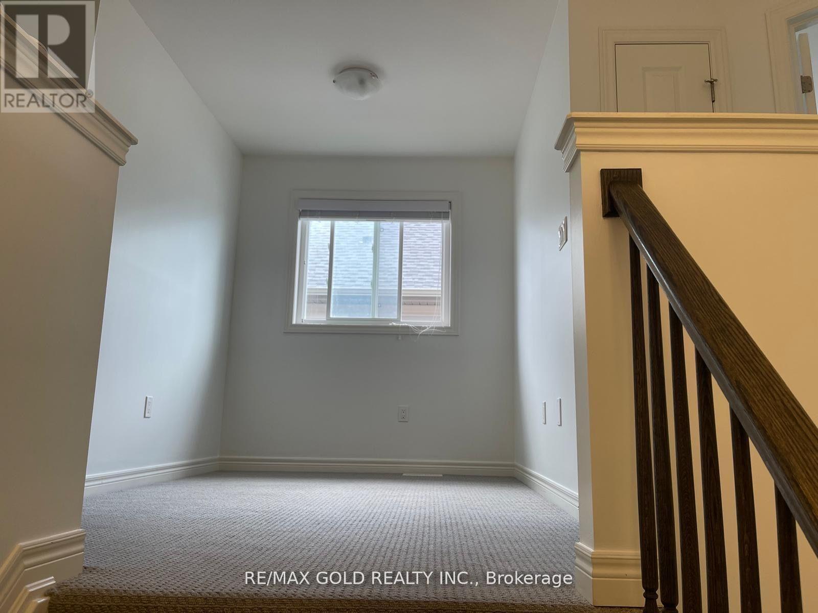 9525 Tallgrass Avenue, Niagara Falls, Ontario  L2G 0Y2 - Photo 5 - X12469119