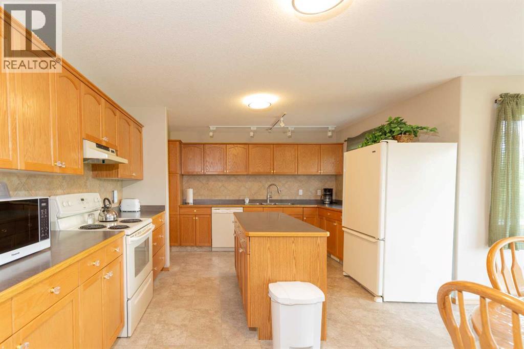 29407 Township Rd 3-0, Twin Butte, Alberta  T0K 1W0 - Photo 17 - A2262168