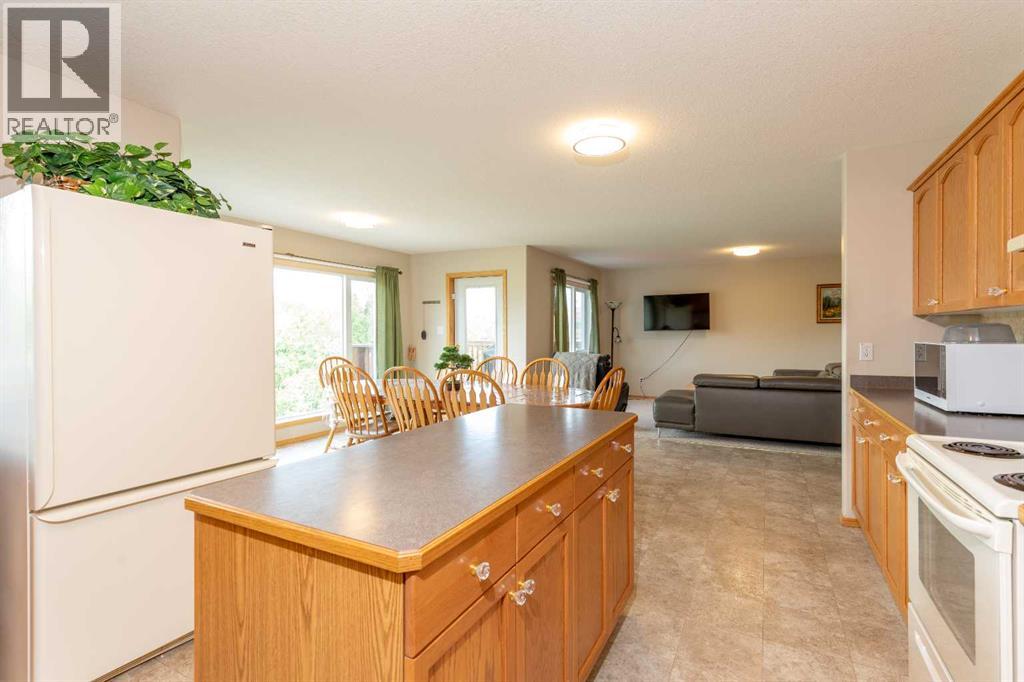 29407 Township Rd 3-0, Twin Butte, Alberta  T0K 1W0 - Photo 19 - A2262168
