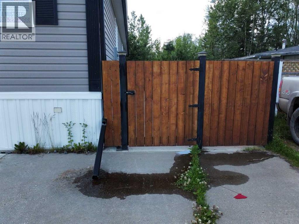 414 10 Street, Fox Creek, Alberta  T0H 1P0 - Photo 16 - A2238259