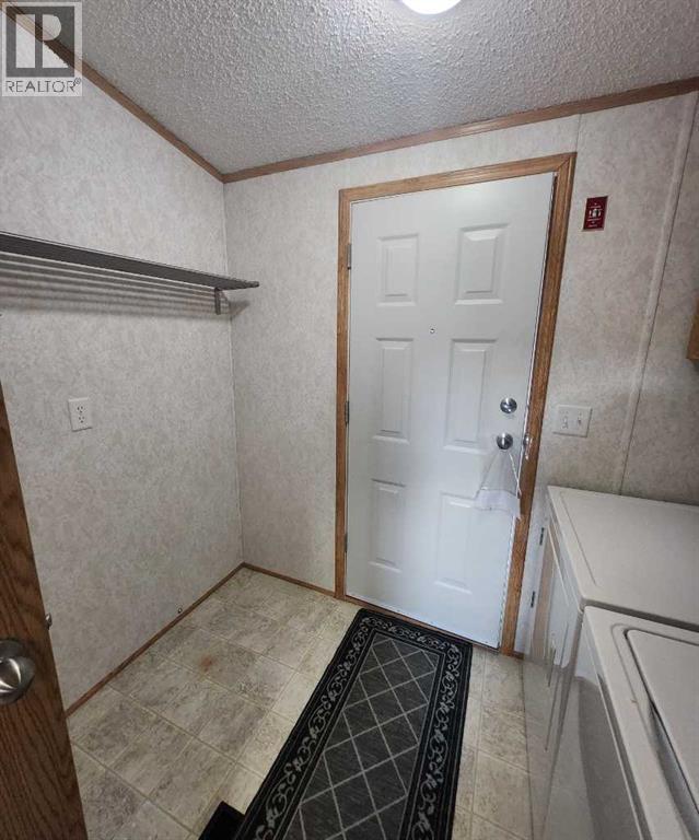 414 10 Street, Fox Creek, Alberta  T0H 1P0 - Photo 34 - A2238259