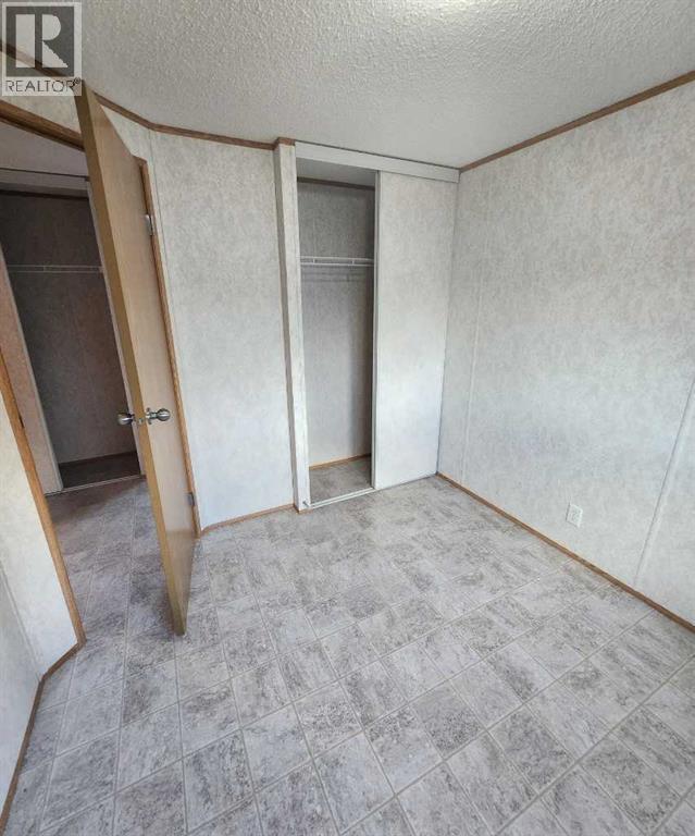 414 10 Street, Fox Creek, Alberta  T0H 1P0 - Photo 41 - A2238259