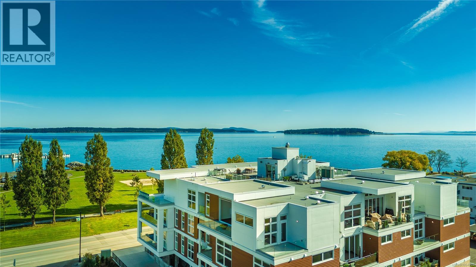 204 9570 Fifth St, Sidney, British Columbia