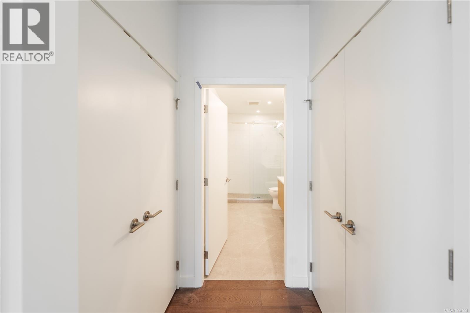 204 9570 Fifth St, Sidney, British Columbia  V8L 2W5 - Photo 16 - 1004901