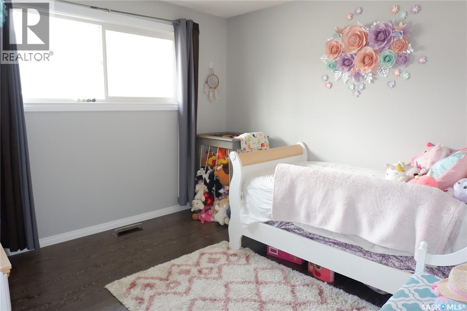 107 Empire Place, Assiniboia, Saskatchewan  S0H 0B0 - Photo 15 - SK021151