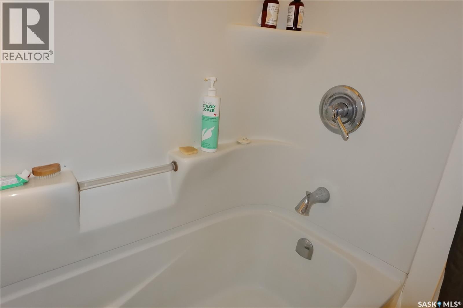 107 Empire Place, Assiniboia, Saskatchewan  S0H 0B0 - Photo 21 - SK021151