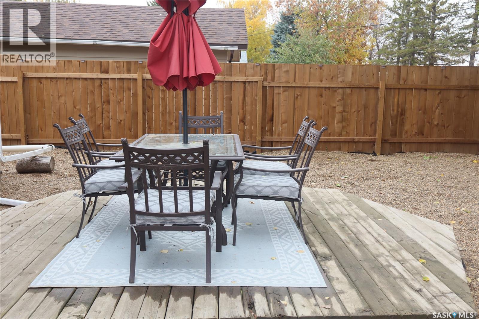 107 Empire Place, Assiniboia, Saskatchewan  S0H 0B0 - Photo 34 - SK021151