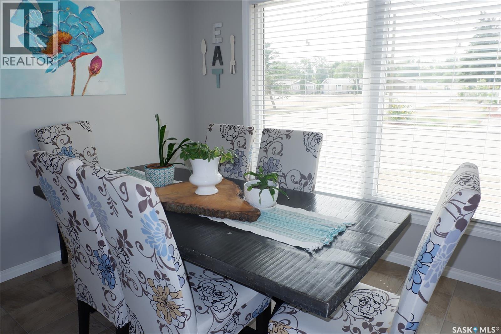 107 Empire Place, Assiniboia, Saskatchewan  S0H 0B0 - Photo 6 - SK021151