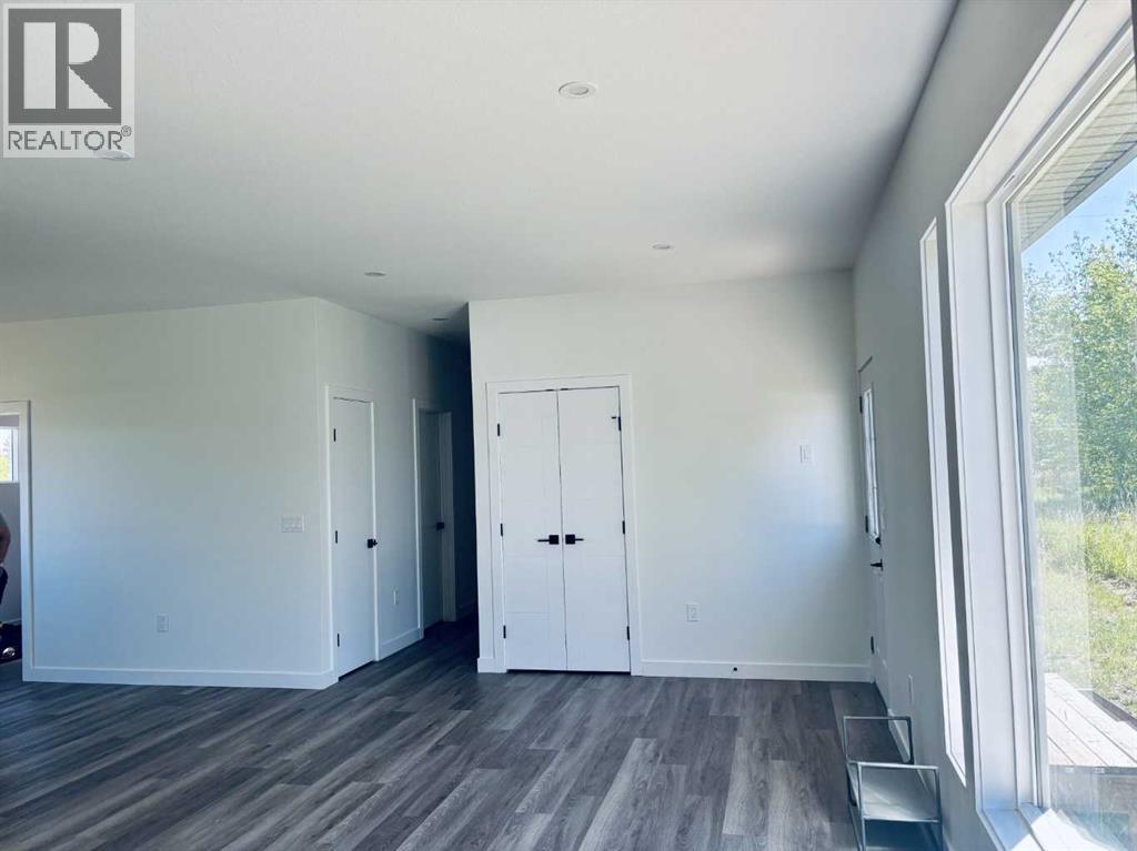 5315 51 Street, Mirror, Alberta  T0B 3C0 - Photo 3 - A2185664