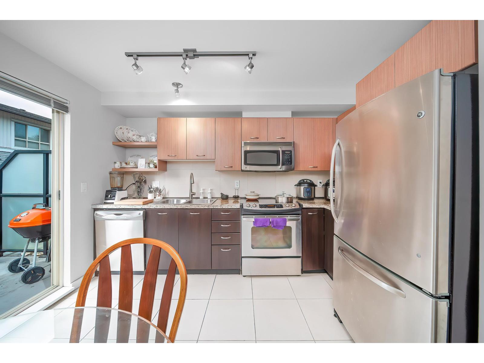 123 6671 121 Street, Surrey, British Columbia V3W 1T9 - Photo 8 - R3059233