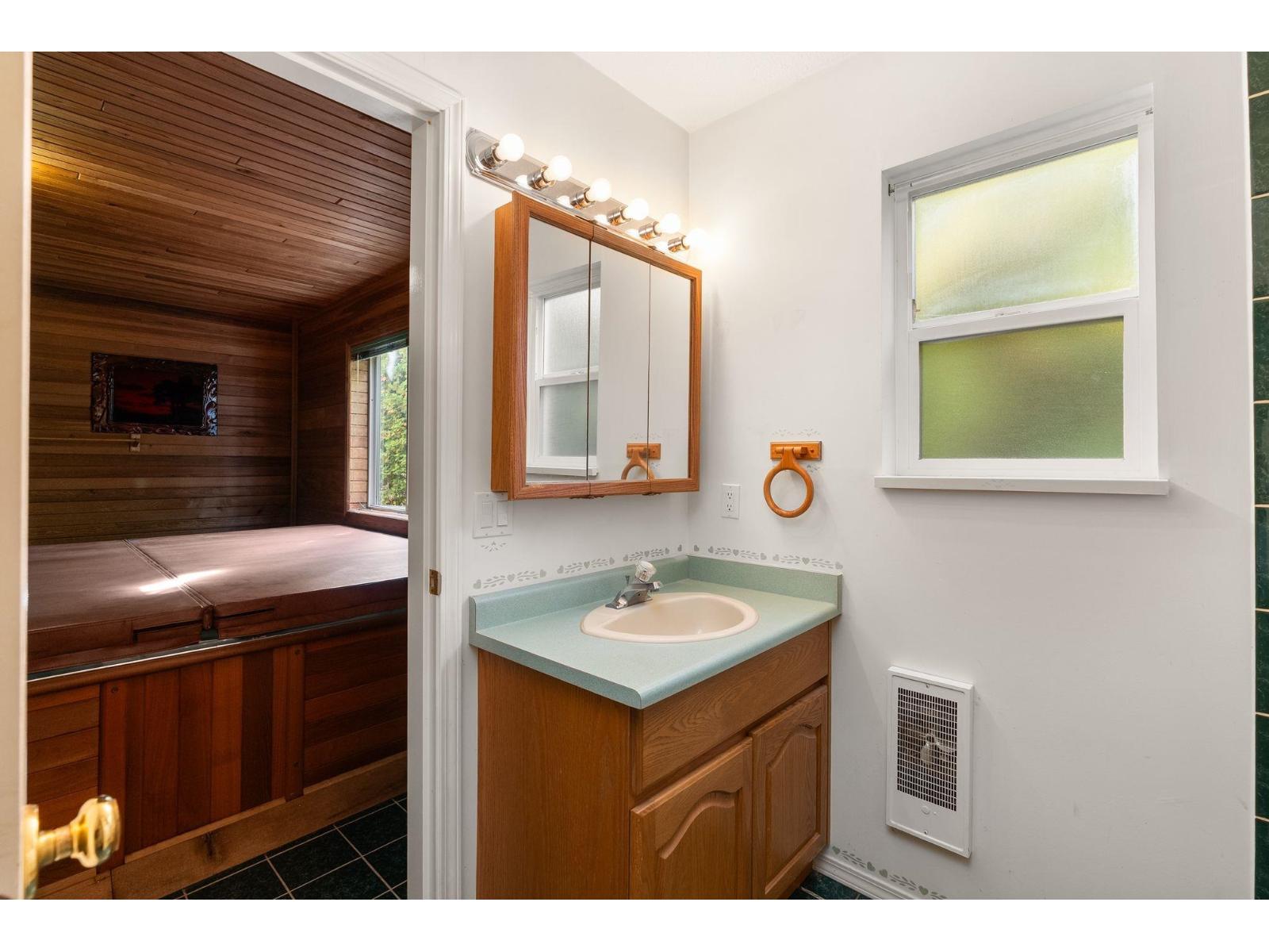 3333 Firhill Drive, Abbotsford, British Columbia  V2T 5L4 - Photo 21 - R3059507