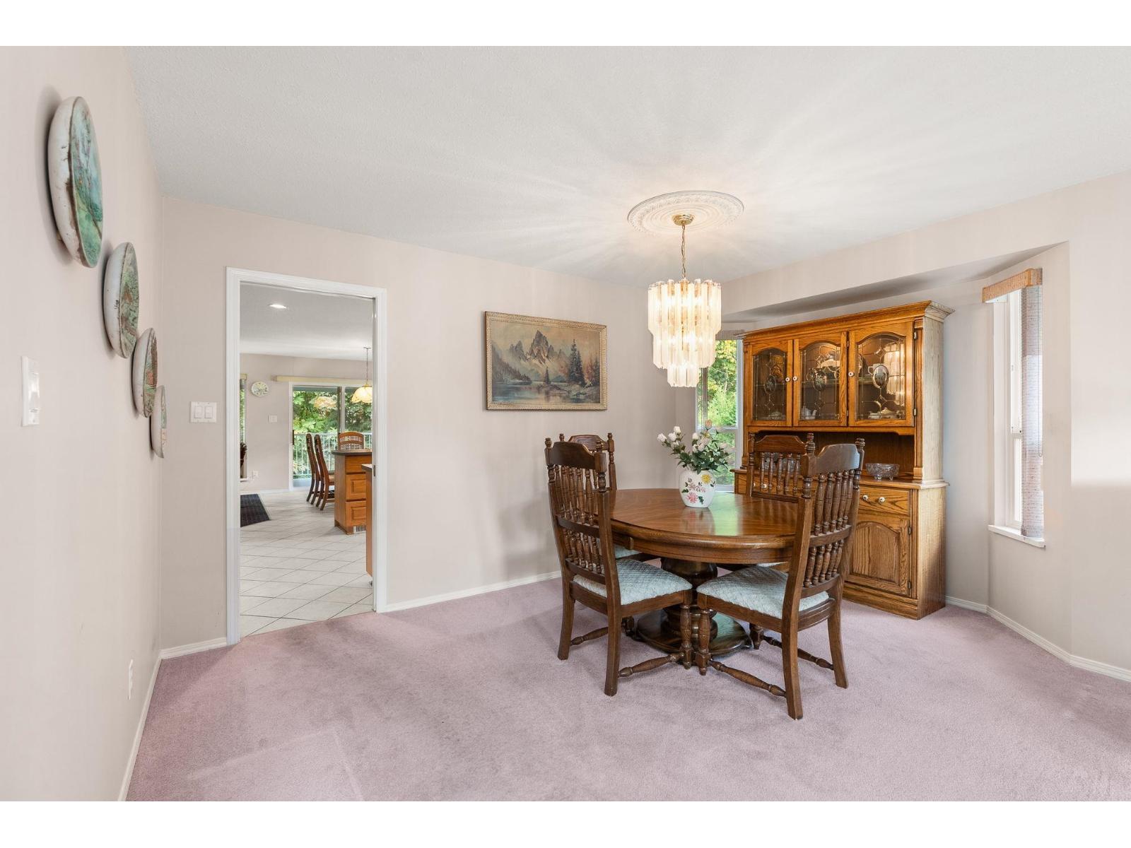 3333 Firhill Drive, Abbotsford, British Columbia  V2T 5L4 - Photo 6 - R3059507