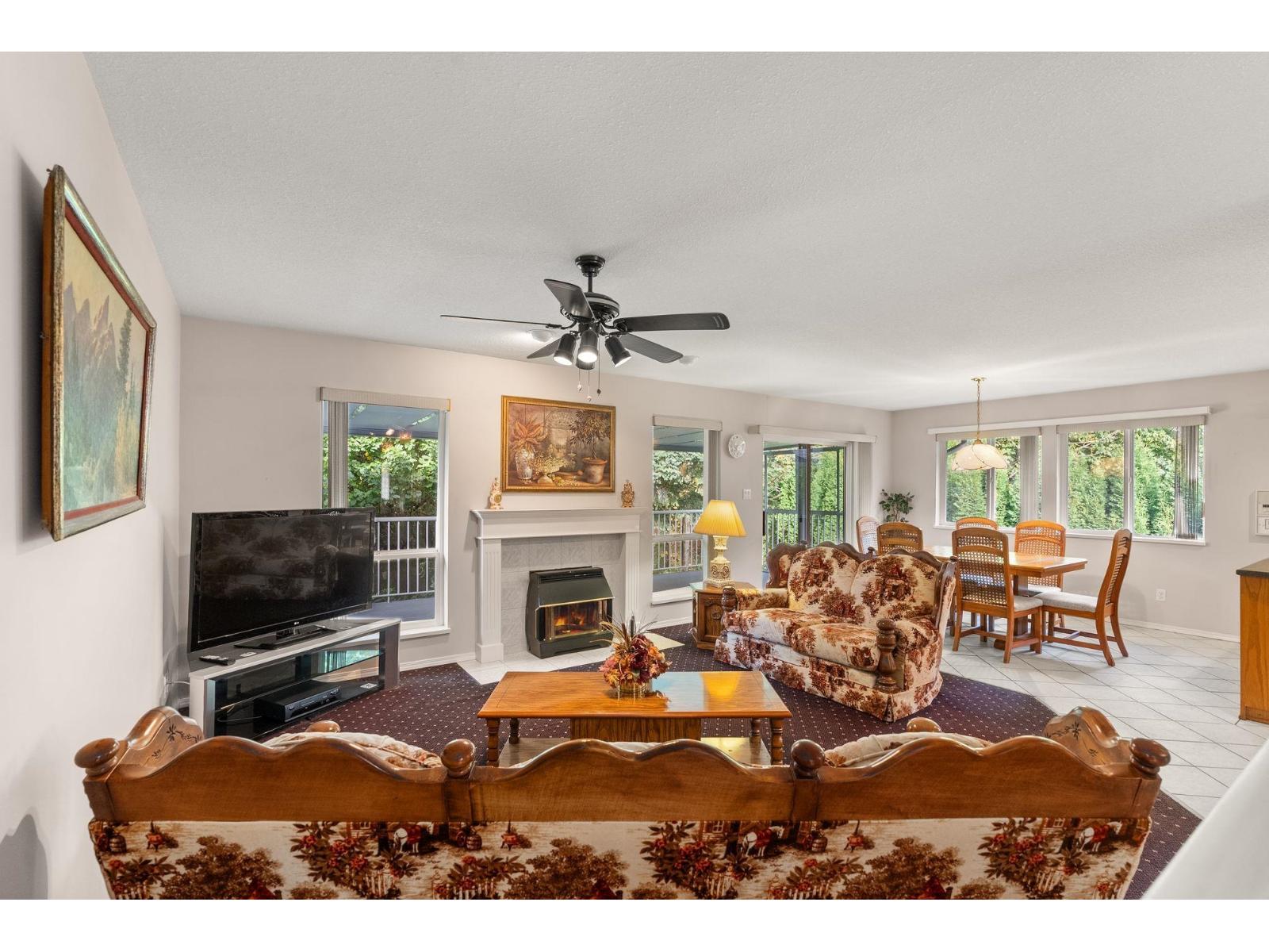 3333 Firhill Drive, Abbotsford, British Columbia  V2T 5L4 - Photo 13 - R3059507