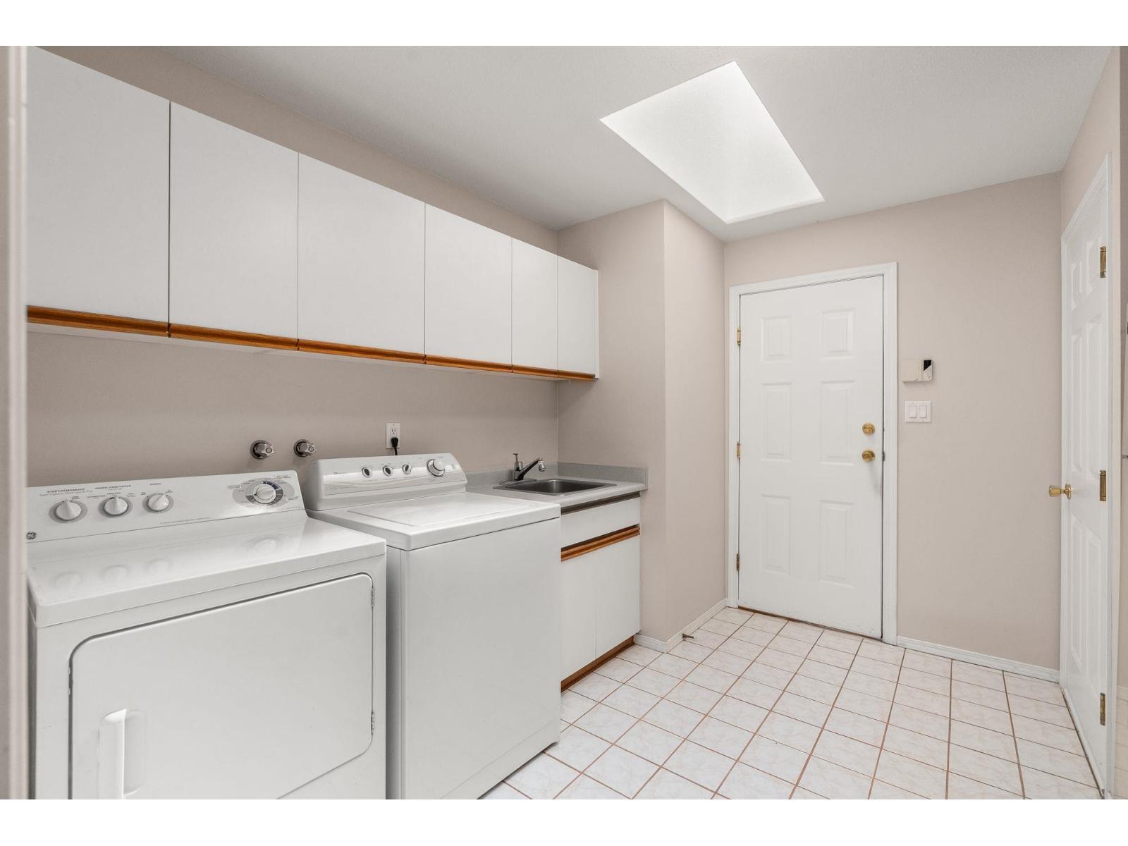 3333 Firhill Drive, Abbotsford, British Columbia  V2T 5L4 - Photo 23 - R3059507