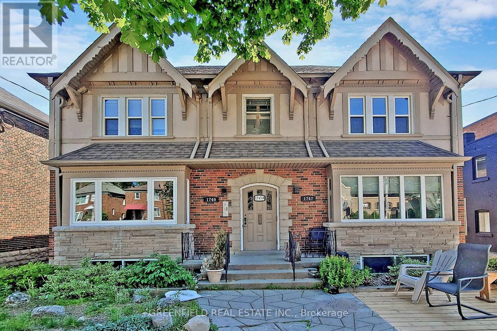 UPPER - 1747 BAYVIEW AVENUE, Toronto, Ontario