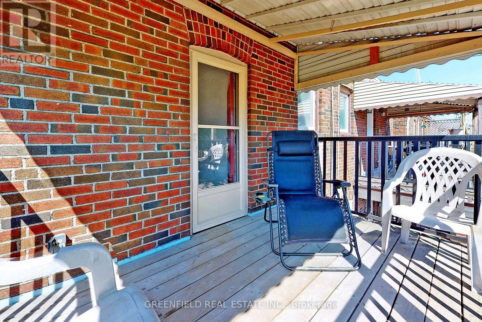 Upper - 1747 Bayview Avenue, Toronto, Ontario  M4G 3C5 - Photo 23 - C12469186