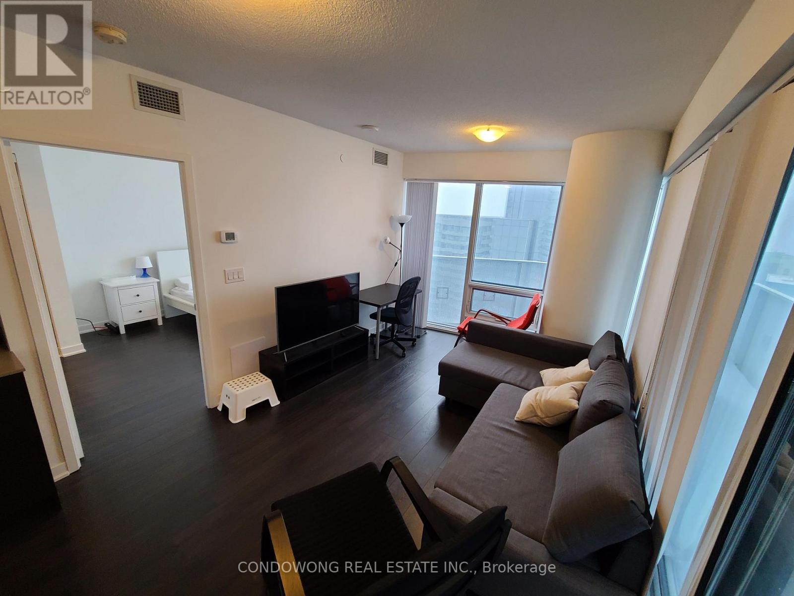 4110 - 100 Harbour Street, Toronto, Ontario  M5J 0B5 - Photo 4 - C12469188
