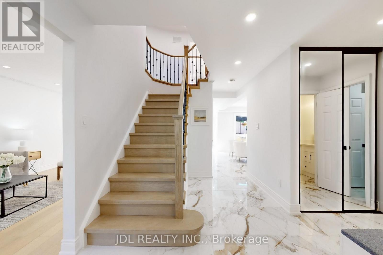 1093 Glenanna Road, Pickering, Ontario  L1V 5B5 - Photo 18 - E12469213